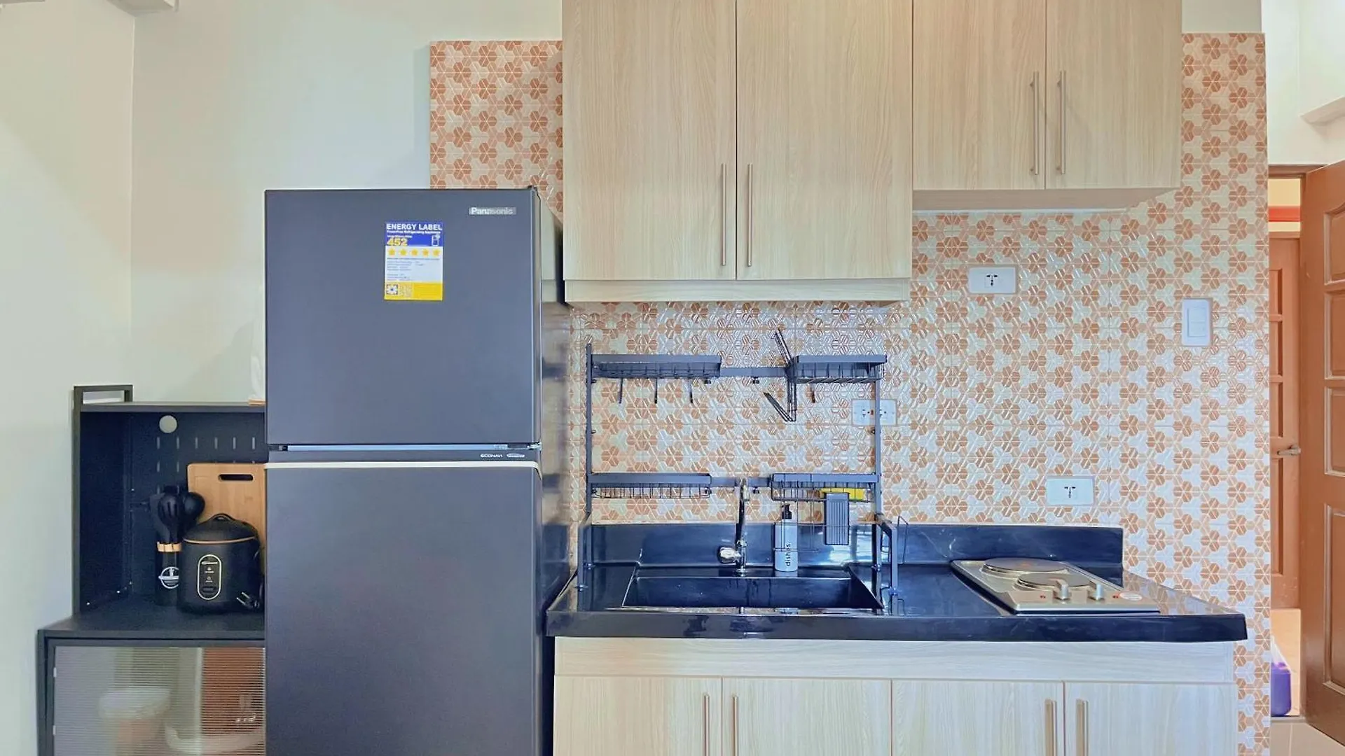 Panglao Luxury Sea View Condo, Pool, Cafe - Suite 820 Dauis