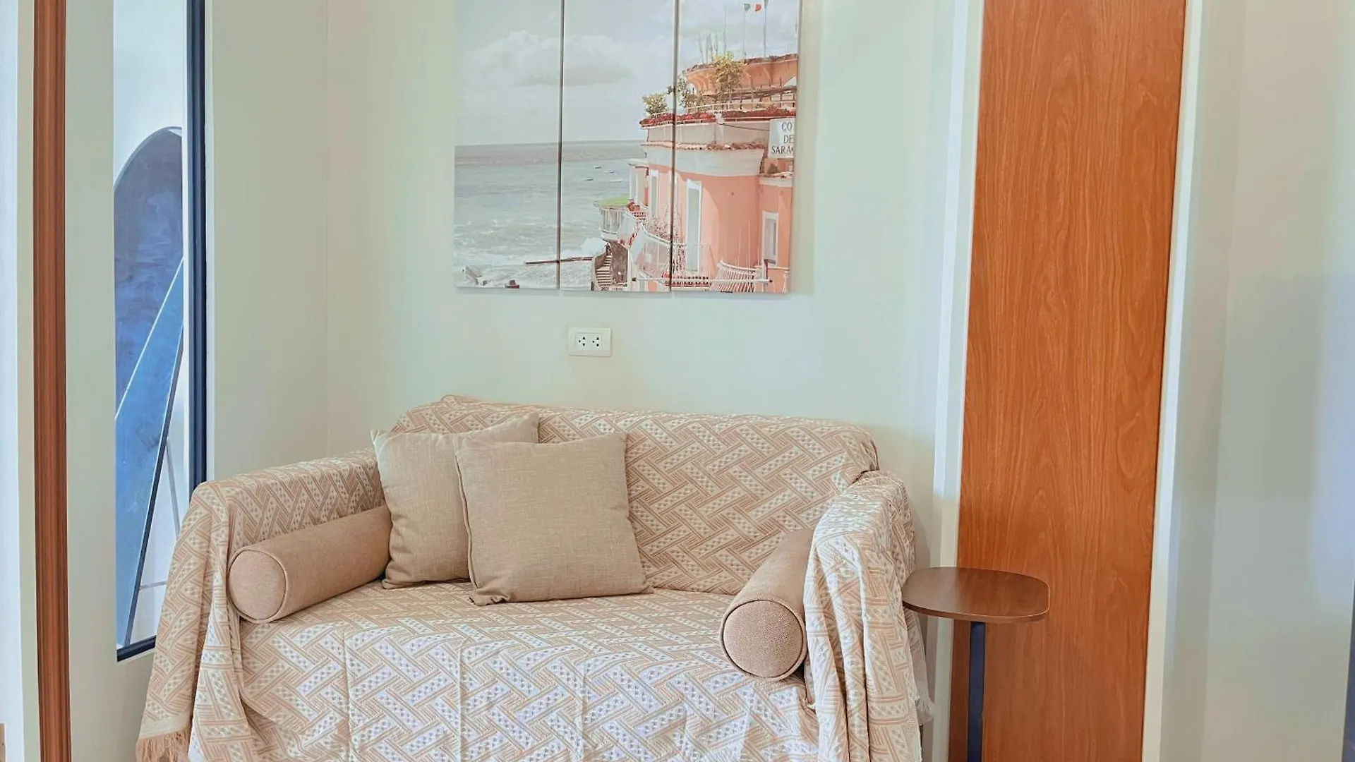Panglao Luxury Sea View Condo, Pool, Cafe - Suite 820 Dauis Apartment